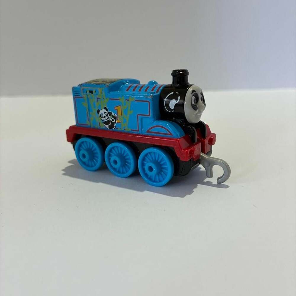 Fisher-Price Thomas & Friends Panda Thomas Special Edition Die-Cast Engine